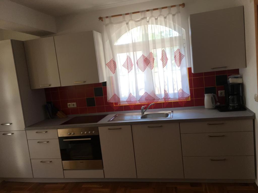 Apartman Put Svete Kate Raslina Екстер'єр фото